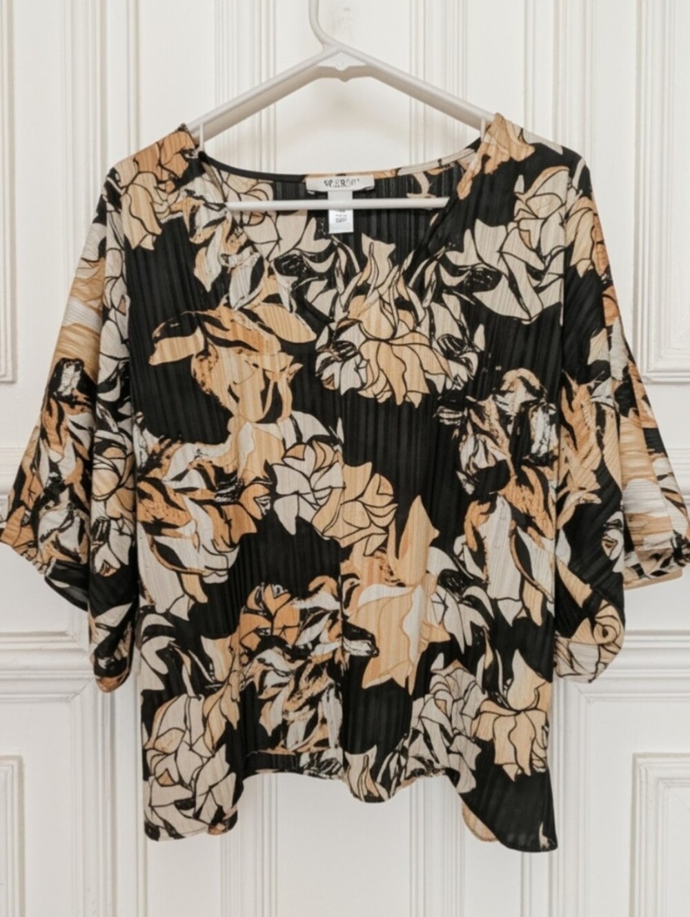 WHBM Breezy Wide Kimono Sleeve Black & Tan Floral Blouse, Size M